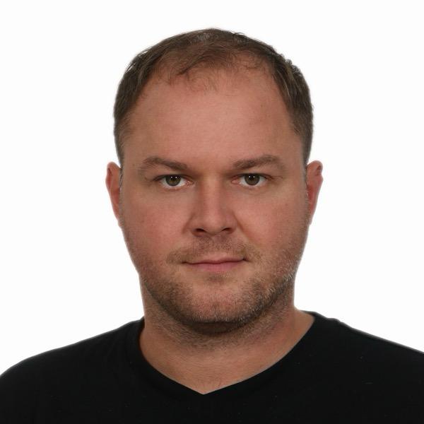 Андрій Дубовий
